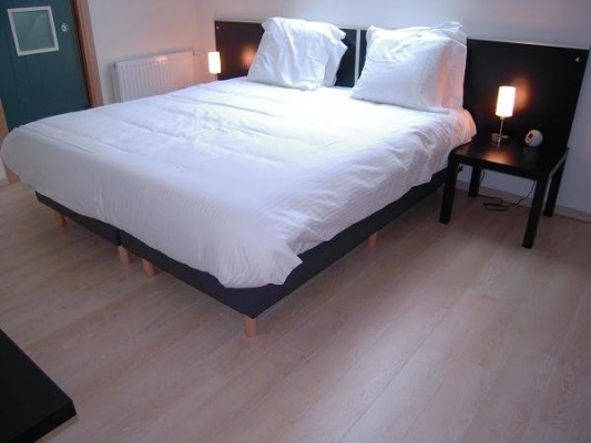 Lit King-Size 180 x 210cm