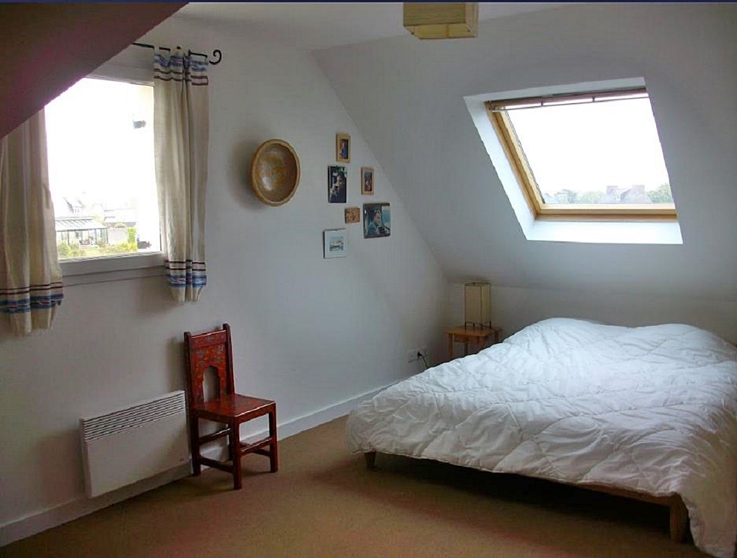 First floor: Bedroom 2 with double bed (140cm)