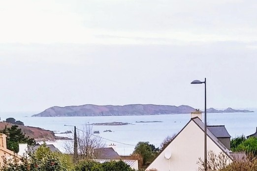 Vue mer du petit balcon de la chambre principale