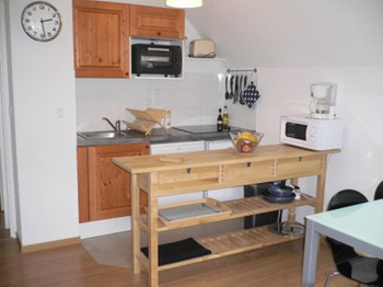 Le coin cuisine : Micro-ondes, four, lave vaisselle...