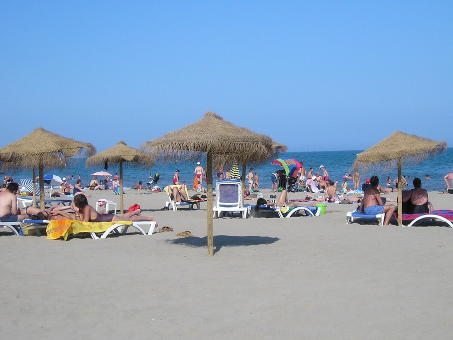 Plage de sable fin de St Pierre sur 7kms