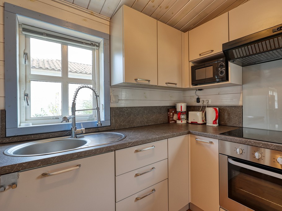 Cuisine entièrement équipée dans un gîte de 44 m² tout confort