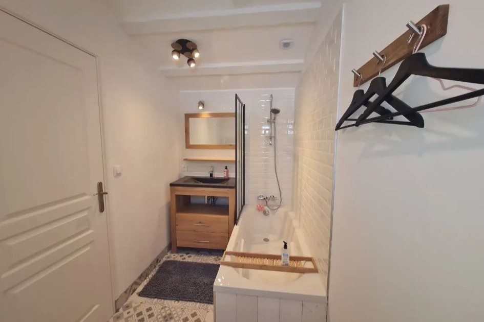Salle de bain attenante