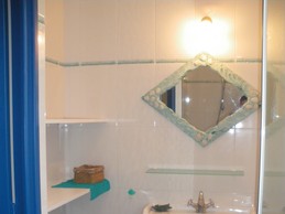 Salle d'eau gîte Plain-Pied pour 2 personnes