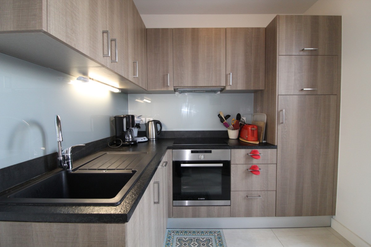 Kitchen - Appartement Au Bord du Lac