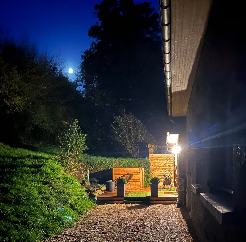 STUDIO COCOON et SPACIEUX POUR 2 PERSONNES - PLAINTEL - ST BRIEUC - COTES D'ARMOR - BRETAGNE