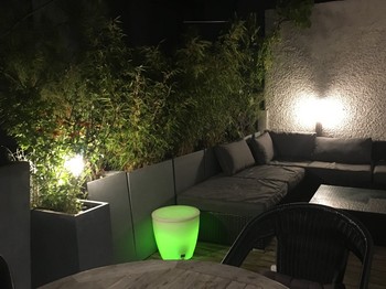 La terrasse la nuit