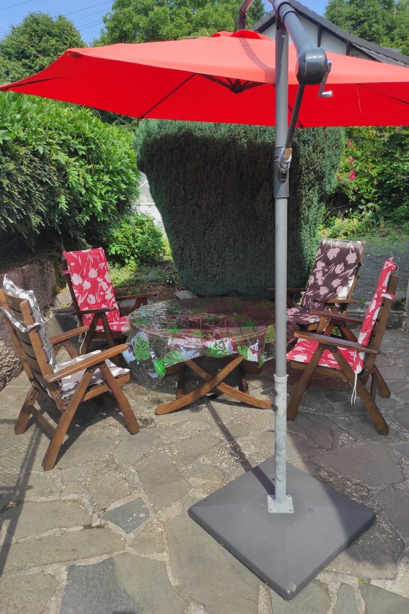 Terrasse sympa toute équipée