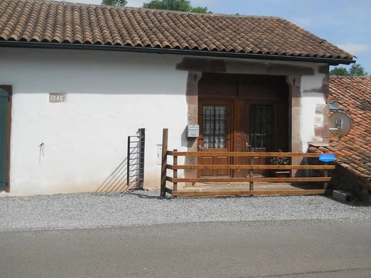 ENTREE GITE MENDI XOLA