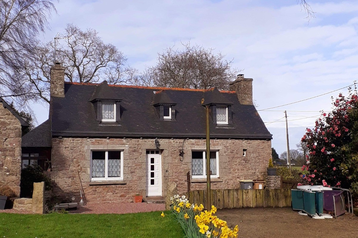 Le Grand location de vacances, Pléhedel, Maison vue extérieure