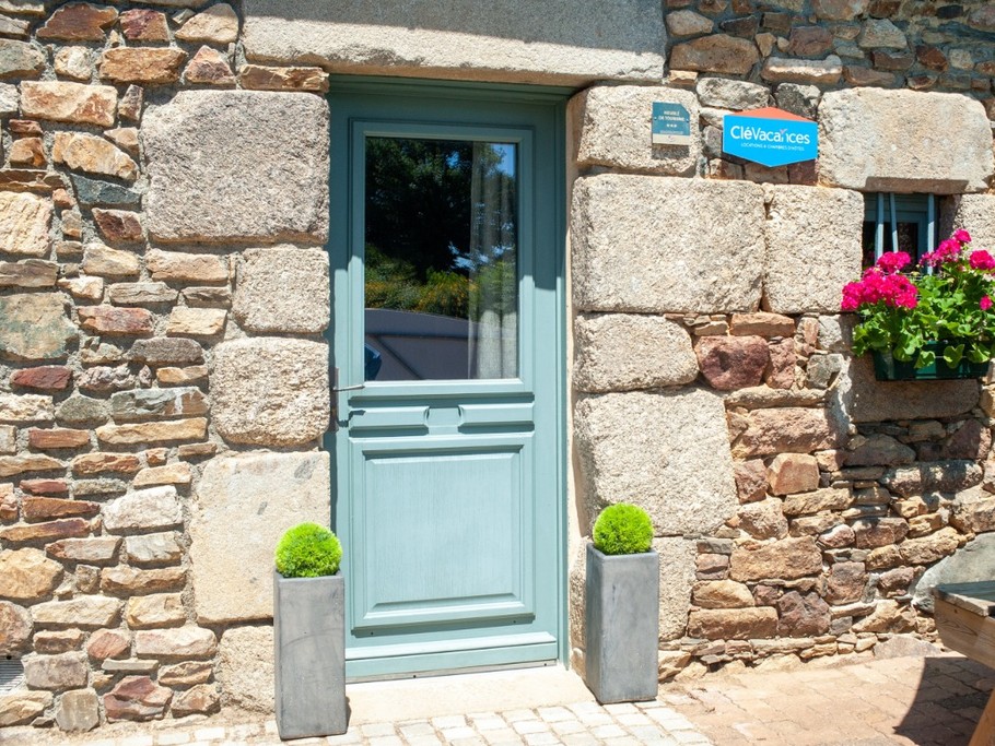 Charmante maison en pierre, 2 à 4 personnes, Clévacances, la maison du beau menguy