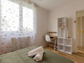 Bedroom 1 - Garden level