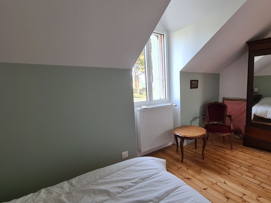 chambre bleue mansardée - 11 m2