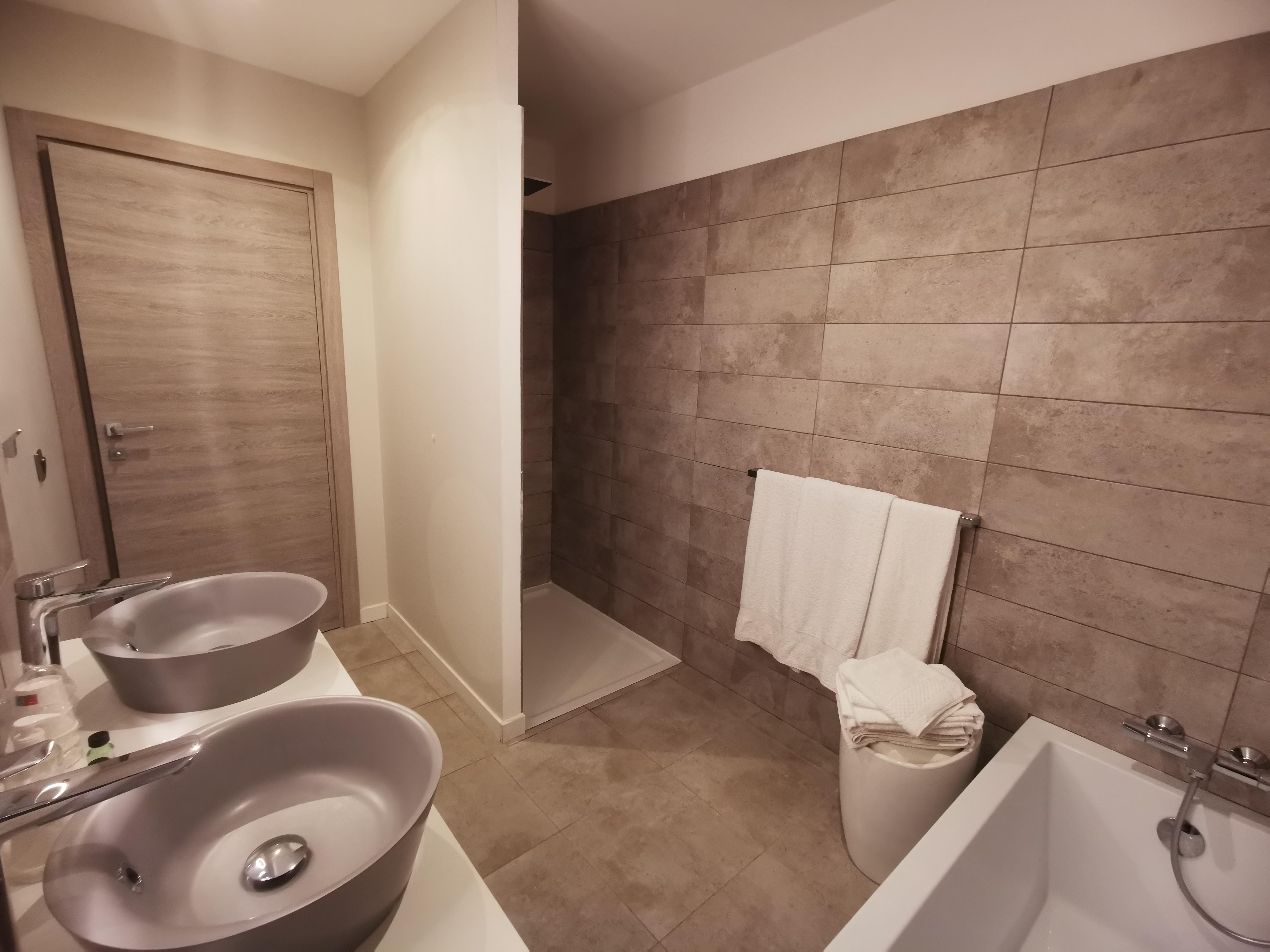 Photo n° 12 of the location