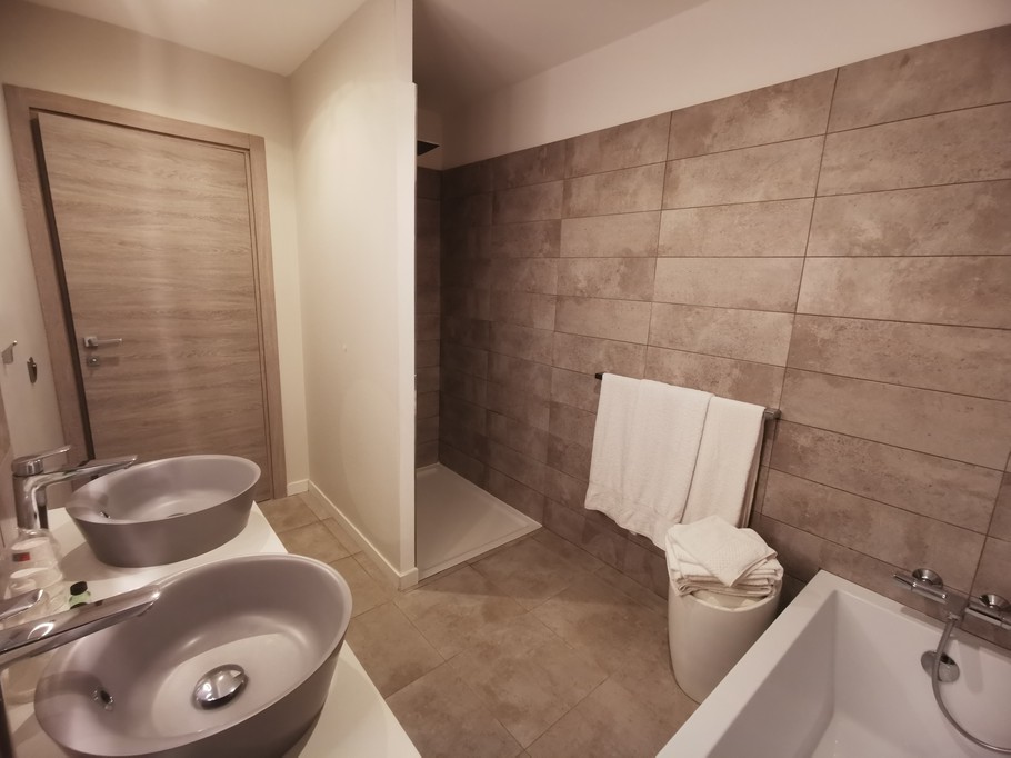 Photo n° 12 of the location