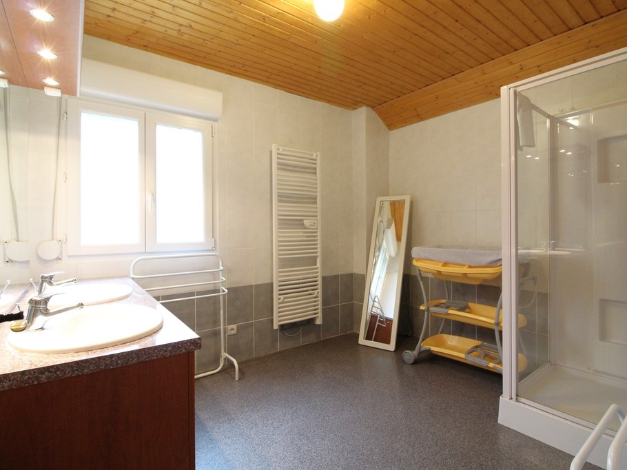 Shower room upstairs - Gîte Le Sapin, close to lakes and walks, sleeps 4-8