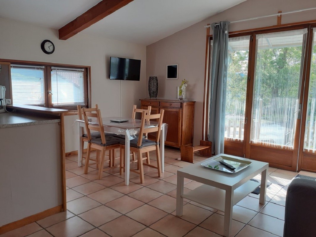 Gîte "Pic de Cluzel" : The living room