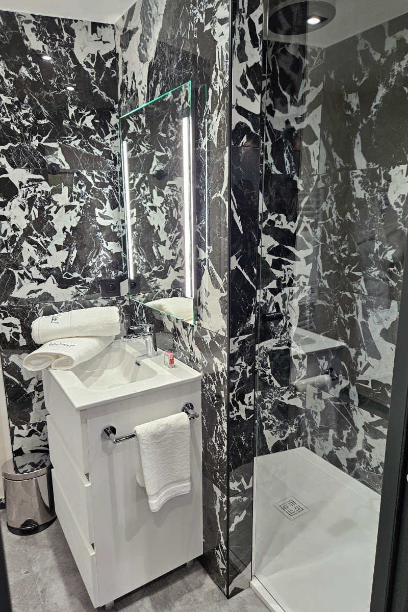 Salle de bain - Studio Le Cristal