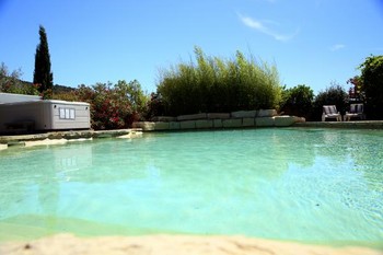 Autour de la piscine