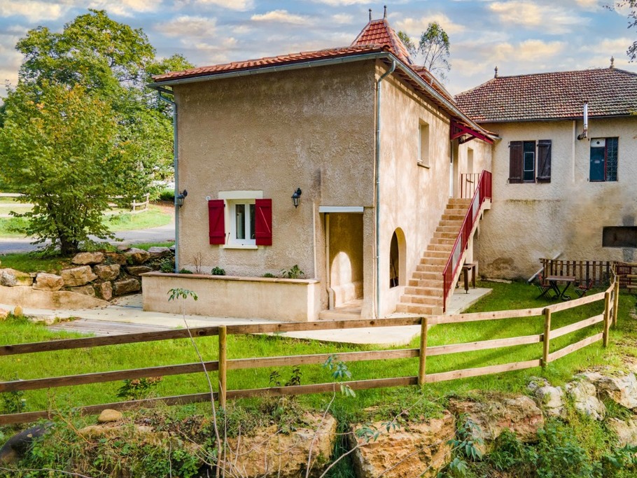 Vue extérieure LE MOULIN DE SIRAMON à St Céré Lot 46