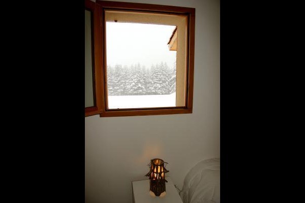 Gîte indépendant avec piscine intérieure dans Parc Naturel Régional du Pilat - Chambre