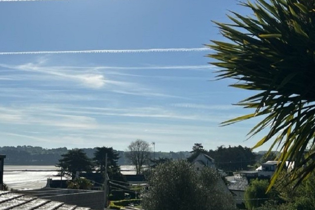 Vue sur la plage du Fond de la Baie