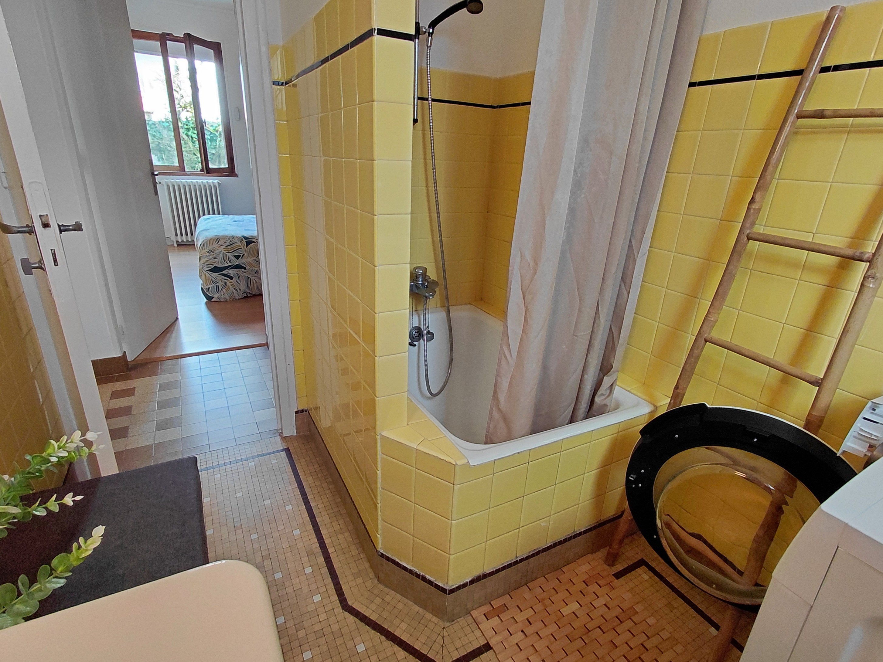Bathroom - RDC