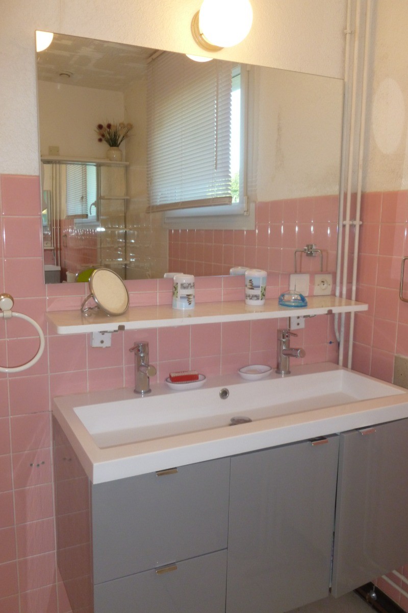 salle d'eau au rez de chaussée