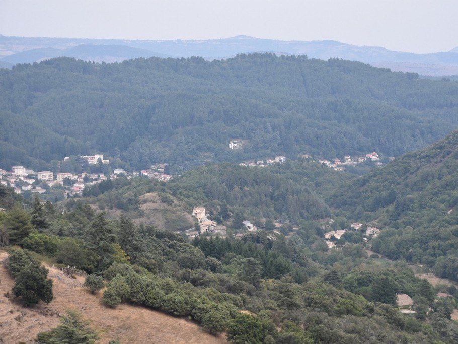 vue sur la station thermale vals les bains gite 3 clés et 3 étoiles/