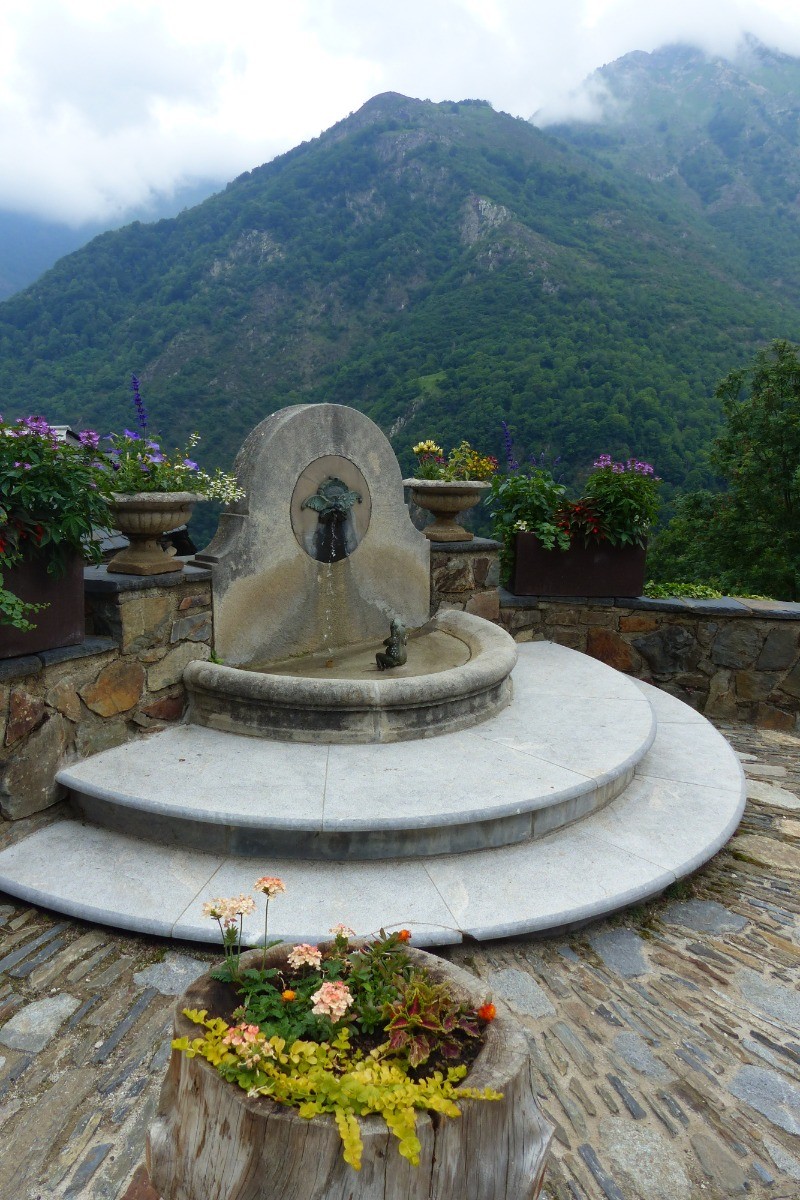 Fontaine du village