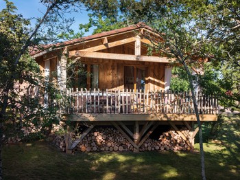 La Cabane Epicéa Le Lion d'Or Mauzac et Grand Castang 24150 Dordogne Clévacances