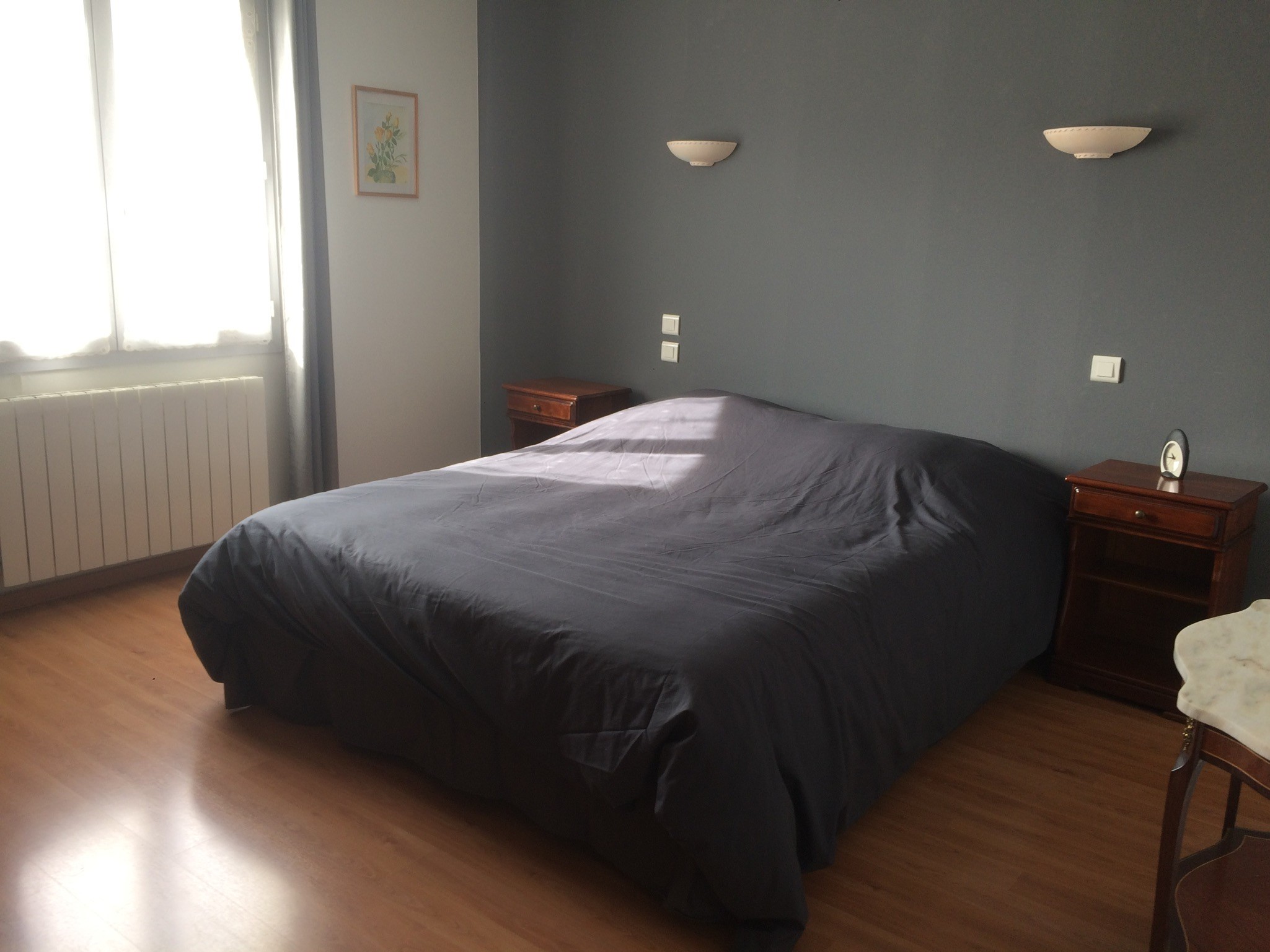 Bedroom 1 – 160 bed
