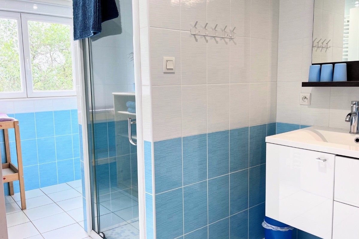 Salle d'eau 2 à l'étage