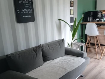 Salon/ séjour - Gîte Noé Container Maritime à Bains-les-Bains