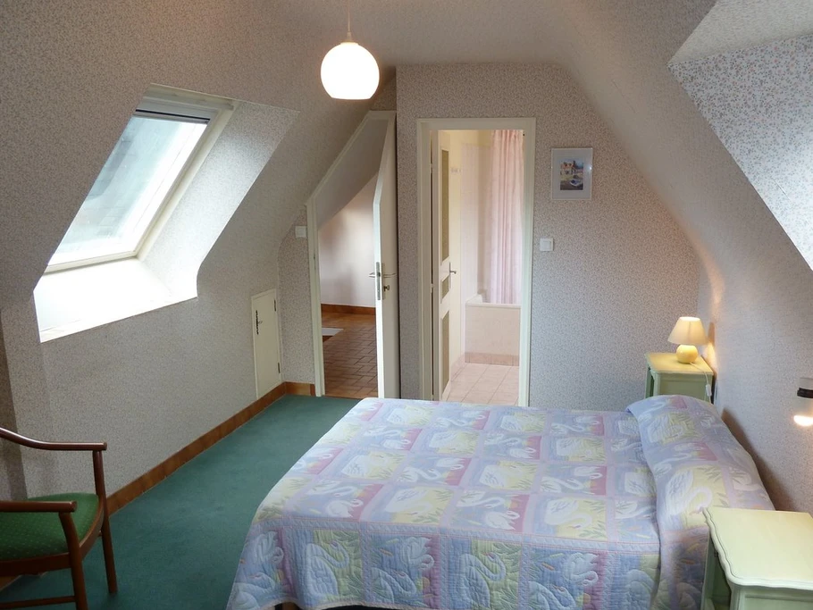 La maison de Marilou, location "L'Ile à Bois" en plein coeur du vieux Paimpol (Côtes d'Armor, Bretagne) - chambre