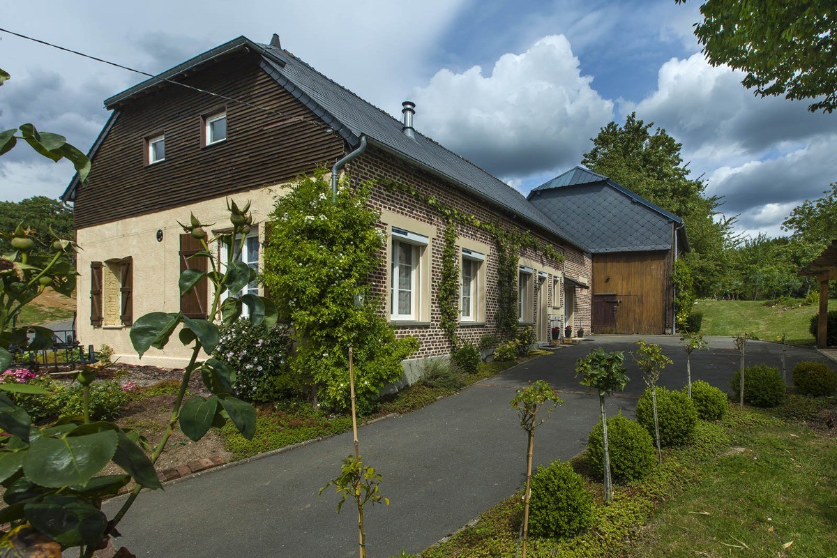 Le Cottage Abel, Gîte de groupe avec cheminée dans les Ardennes