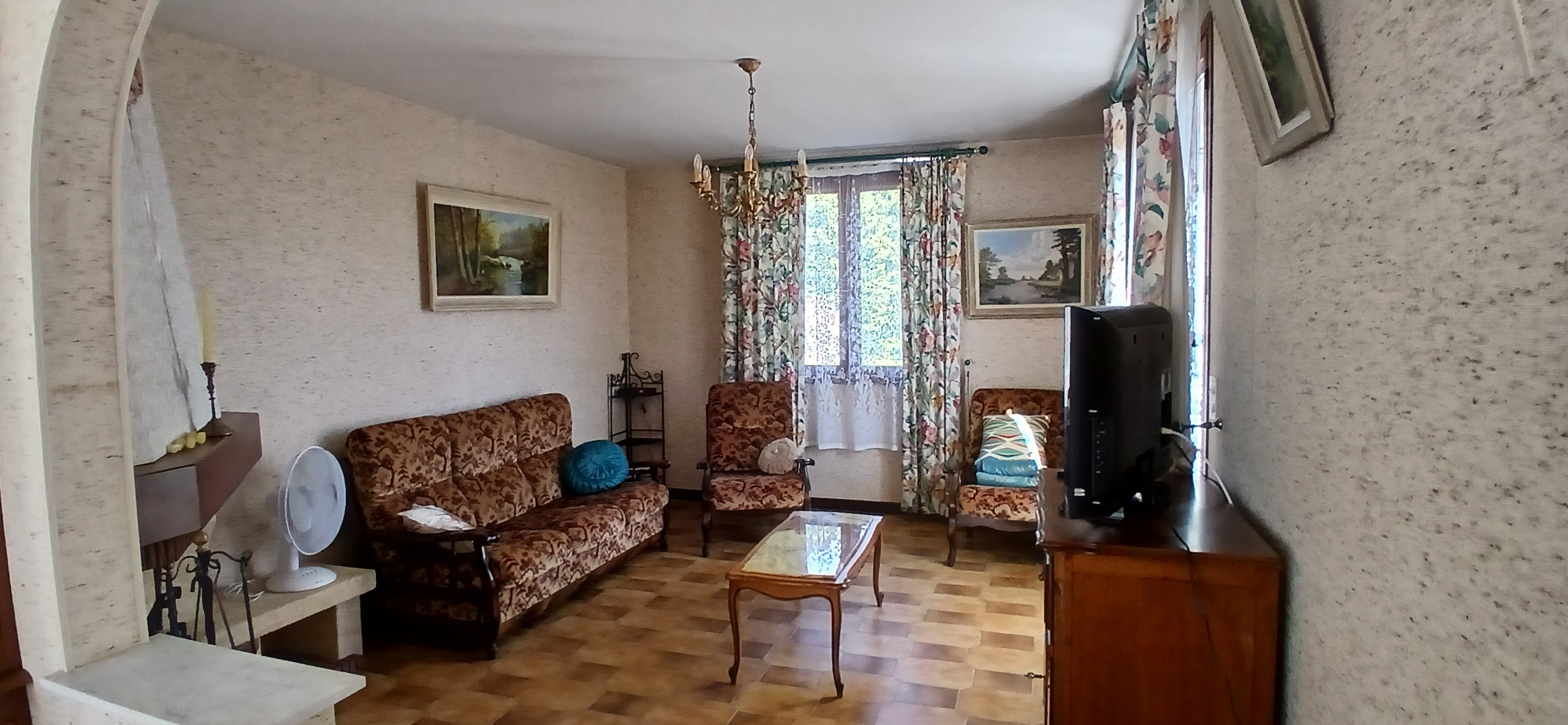 L'Hirondelle, Flayat, Creuse, Salon/Salle à manger