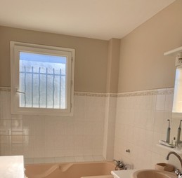 SALLE DE BAIN DU HAUT