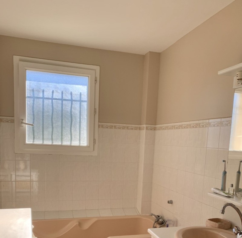 SALLE DE BAIN DU HAUT