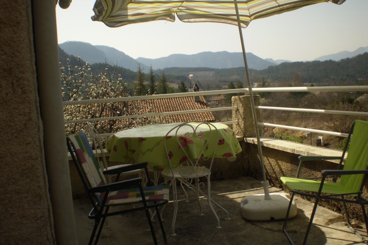 Gîte les Lavandes - Mme Lambert - Terrasse