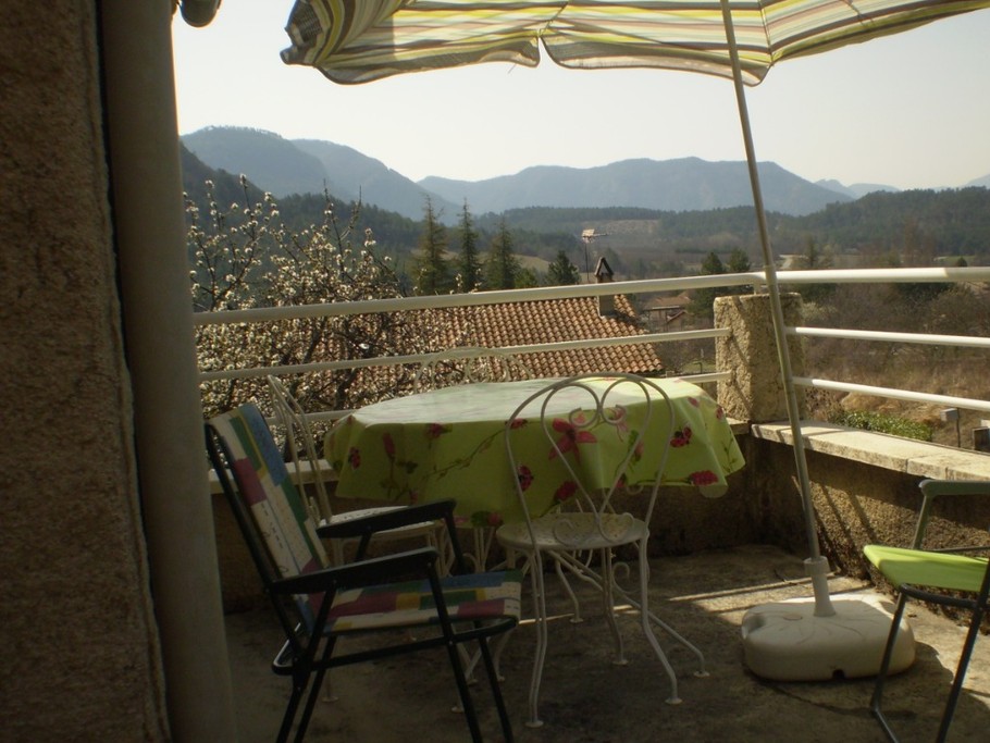 Gîte les Lavandes - Mme Lambert - Terrasse