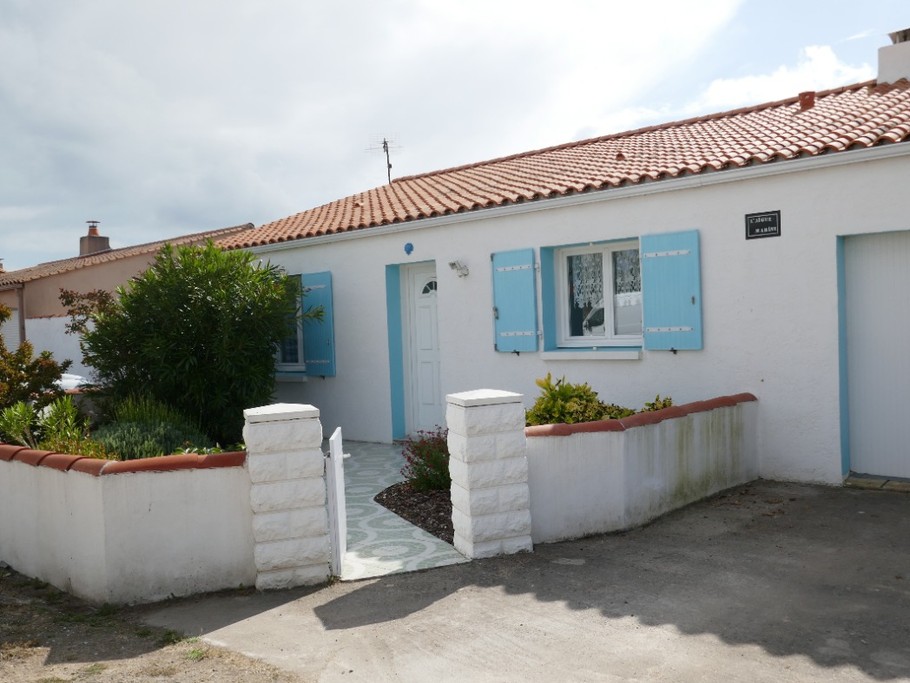 La façade côté rue