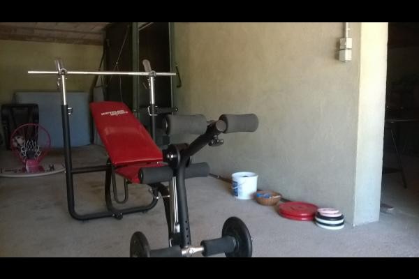 banc de musculation, ping-pong,baby-foot, panier de basket