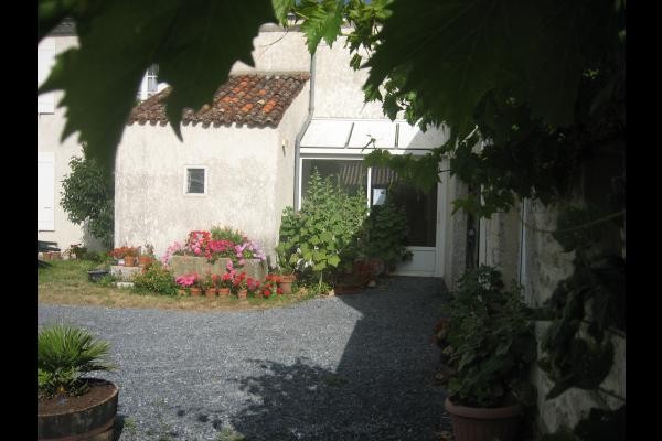 Devant le Gîte