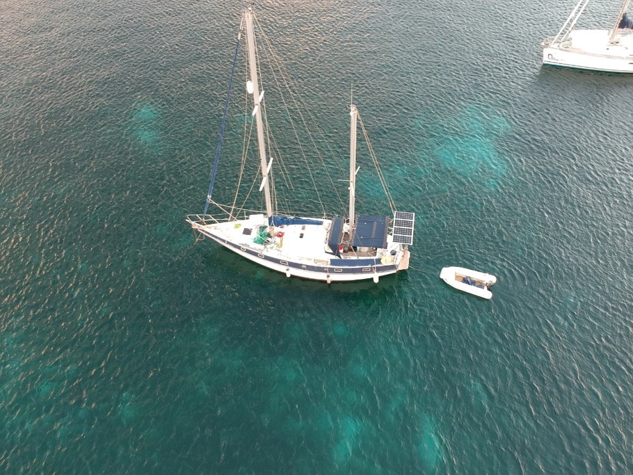 Bateau-logement vu du dessus