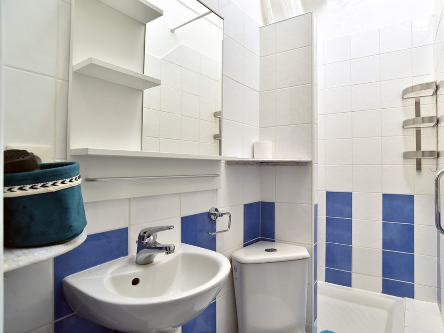 SDB étage avec douche et WC intégré