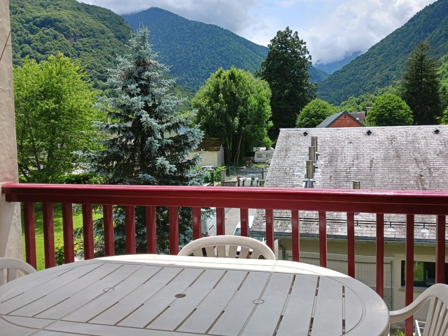 Balcon et salon de jardin