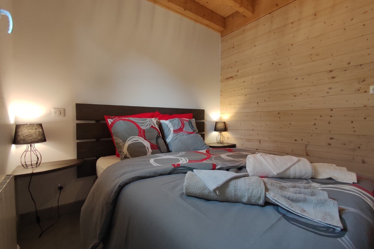 Chambre  parentale RDC - lit en 140/190