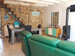Maison de plain-pied. Grande pièce de vie avec salon et séjour.
Crédits photo : Clévacances Haute Bretagne
