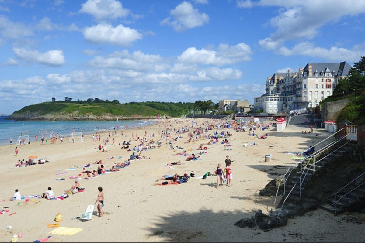 Saint-Lunaire Beach